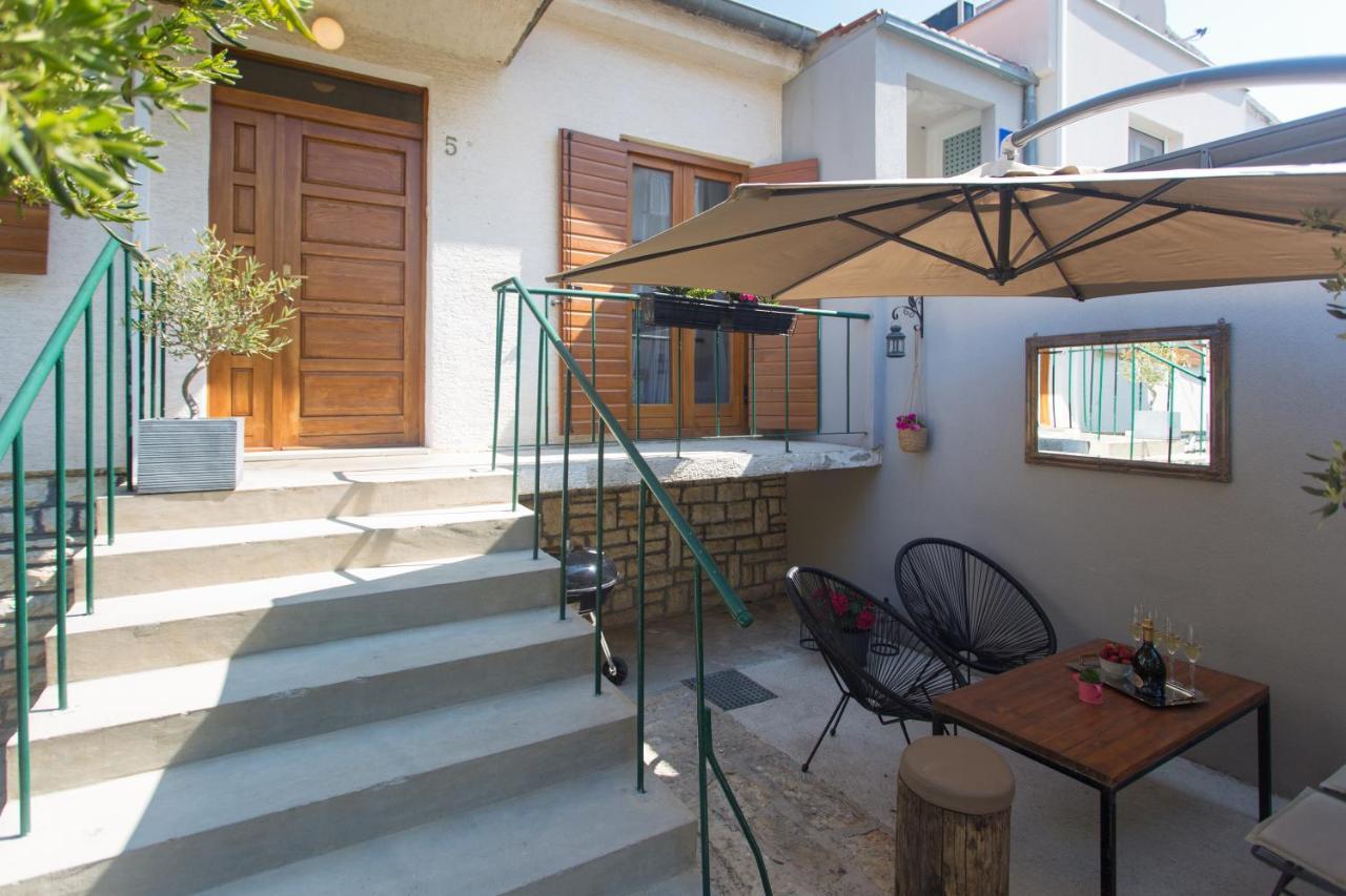 Holiday House Vida Biograd Na Moru Eksteriør billede